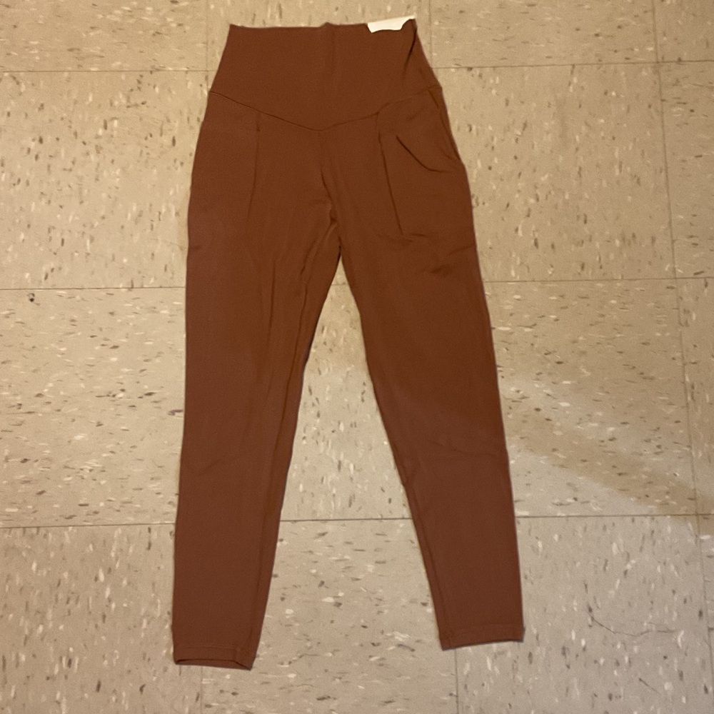 Elegant Brown Ankle Pants